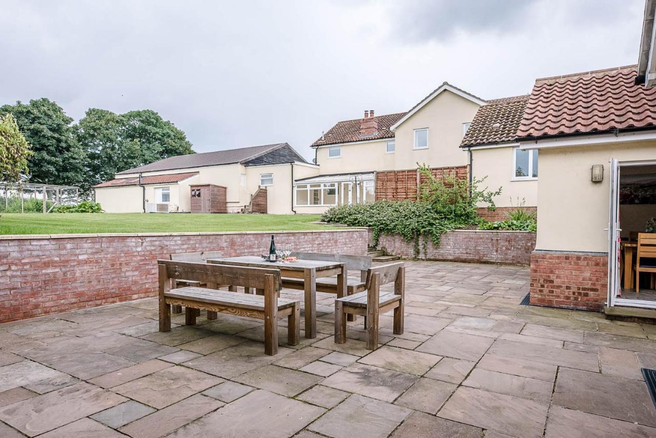 Grove Farm Bungalow With Swimming Pool, Dallinghoo Woodbridge Buitenkant foto