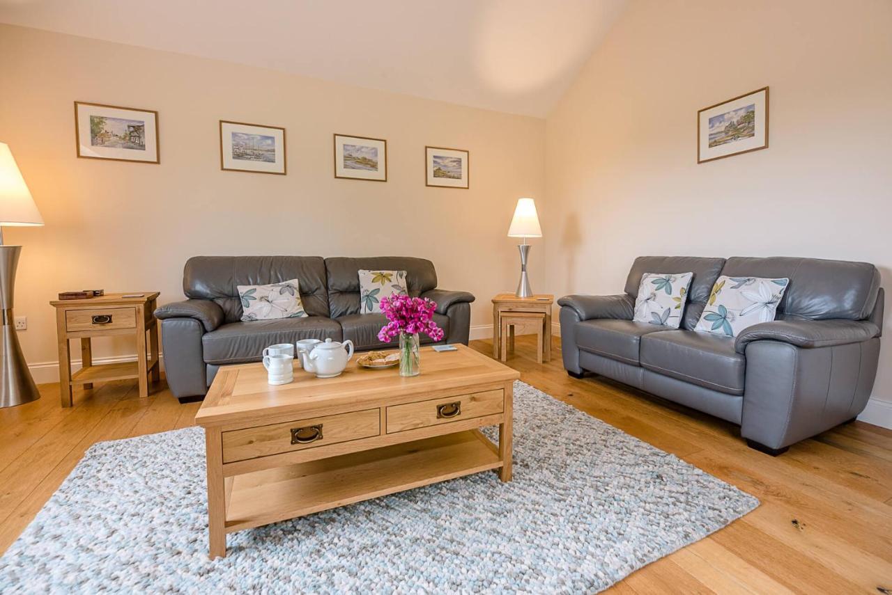 Grove Farm Bungalow With Swimming Pool, Dallinghoo Woodbridge Buitenkant foto